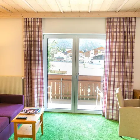 Flat Hotel Seefeld w Tirolu