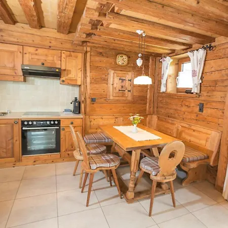 Flat Hotel Seefeld in Tirol