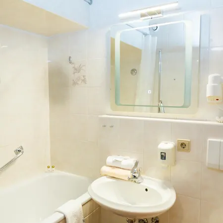 Appartement- Und Wellnesshotel Charlotte - 3 Sterne Superior