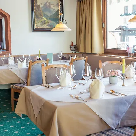 Appartement- Und Wellnesshotel Charlotte - 3 Sterne Superior