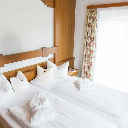 Appartement- Und Wellnesshotel Charlotte - 3 Sterne Superior