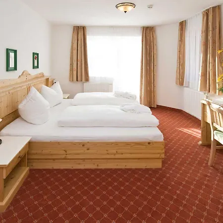Flat Otel Seefeld in Tirol