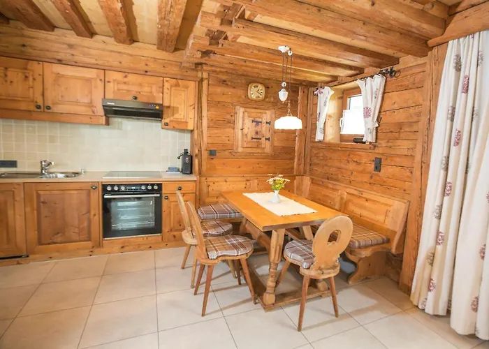 Flat Hotel Seefeld in Tirol