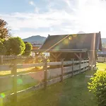 Appartement- Und Wellnesshotel Charlotte - 3 Sterne Superior Seefeld in Tirol
