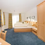 Hotel Appartement- Und Wellnesshotel Charlotte - 3 Sterne Superior Seefeld in Tirol